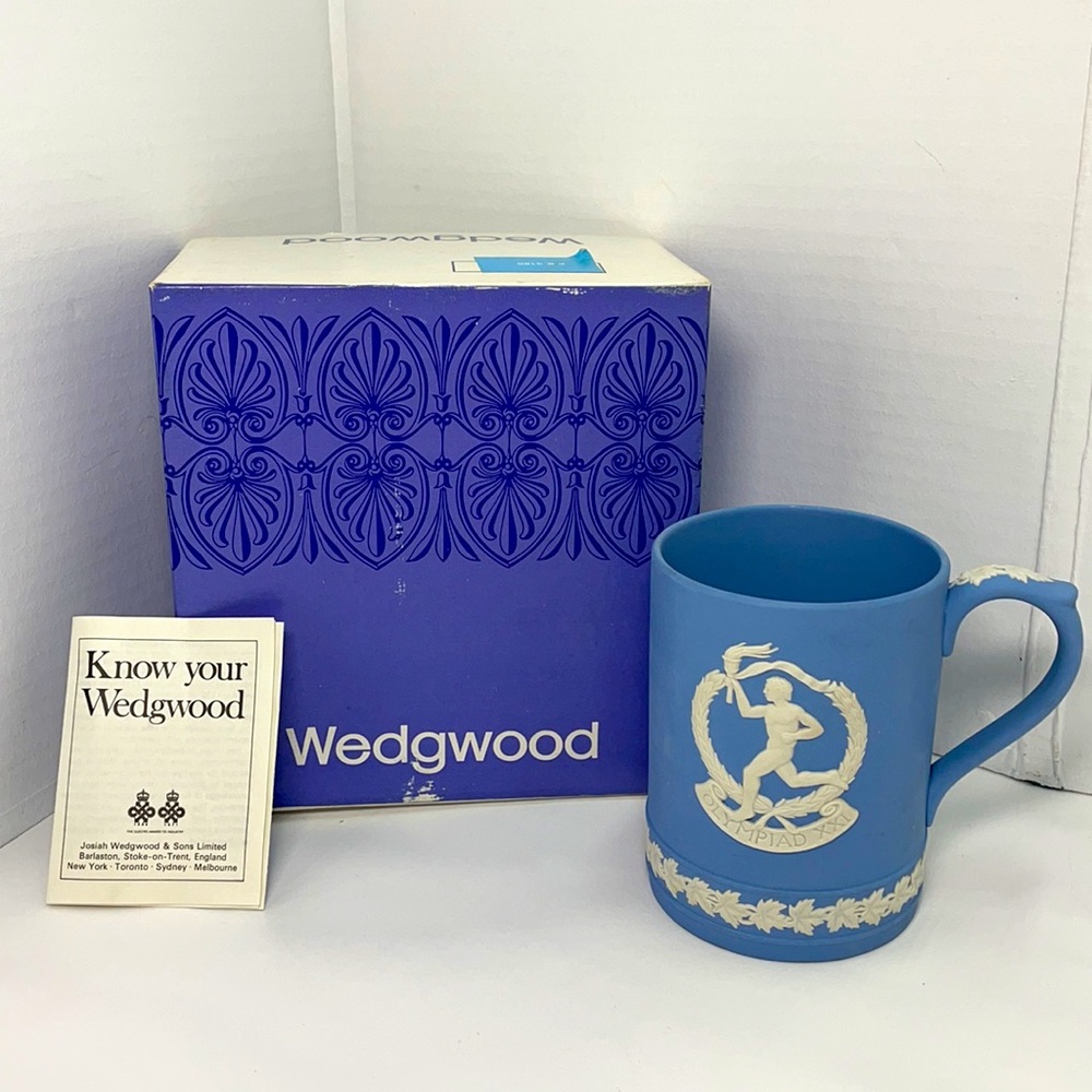 VINTAGE WEDGWOOD MONTREAL OLYMPIAD XXI COMMEMORATIVE MUG 1976 JASPERWARE